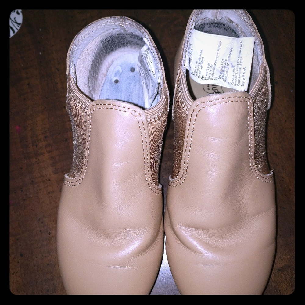 Girls slip on tap shoes